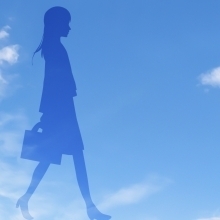 大手の客室乗務員の募集はいつ出ますか?